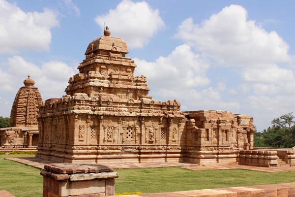 North & South India Deccan Tour